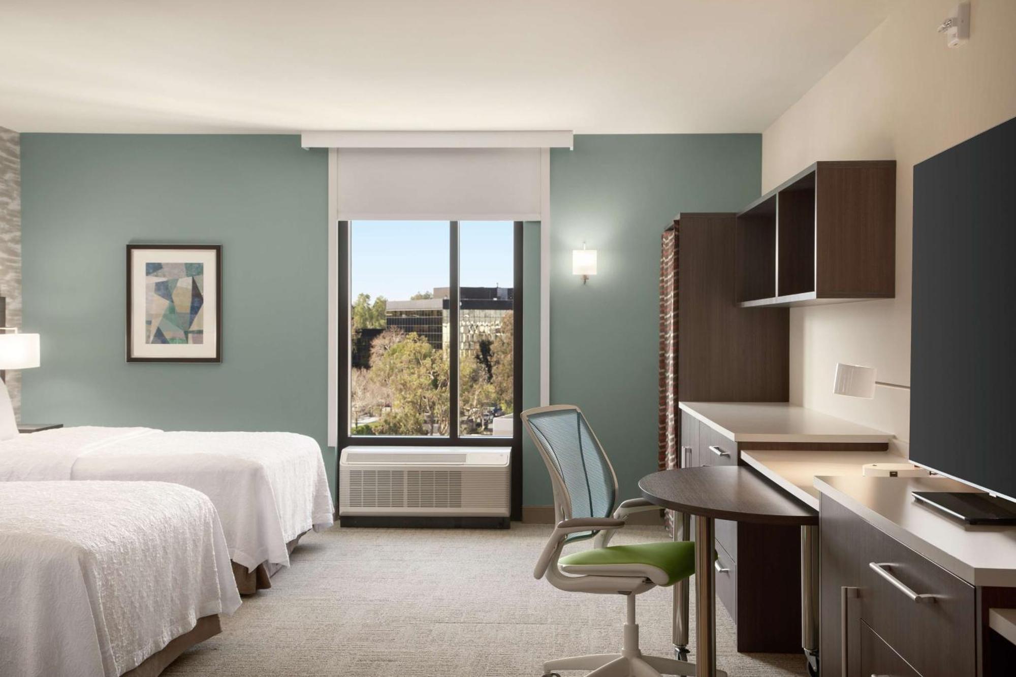 Home2 By Hilton Woodland Hills Angeles Hotel Los Ángeles